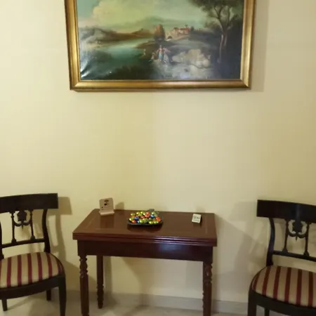 Konukevi Fardella 75 Trapani