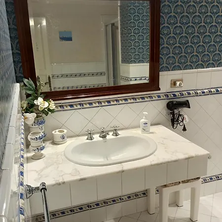 Fardella 75 Konukevi Trapani