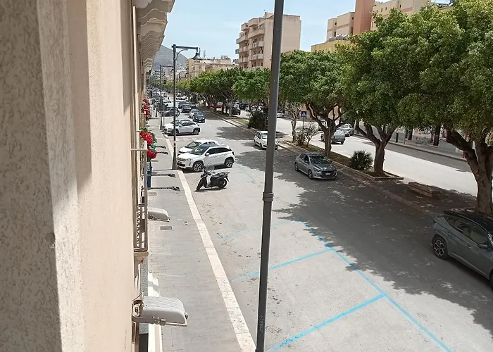 Πανσιόν Fardella 75 Τραπάνι